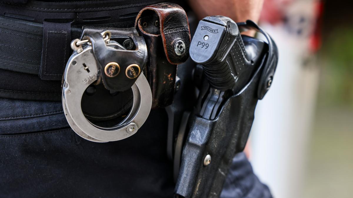 Mutter-von-drei-Kindern-in-Augsburg-erschossen-Polizei-nimmt-Verd-chtigen-fest