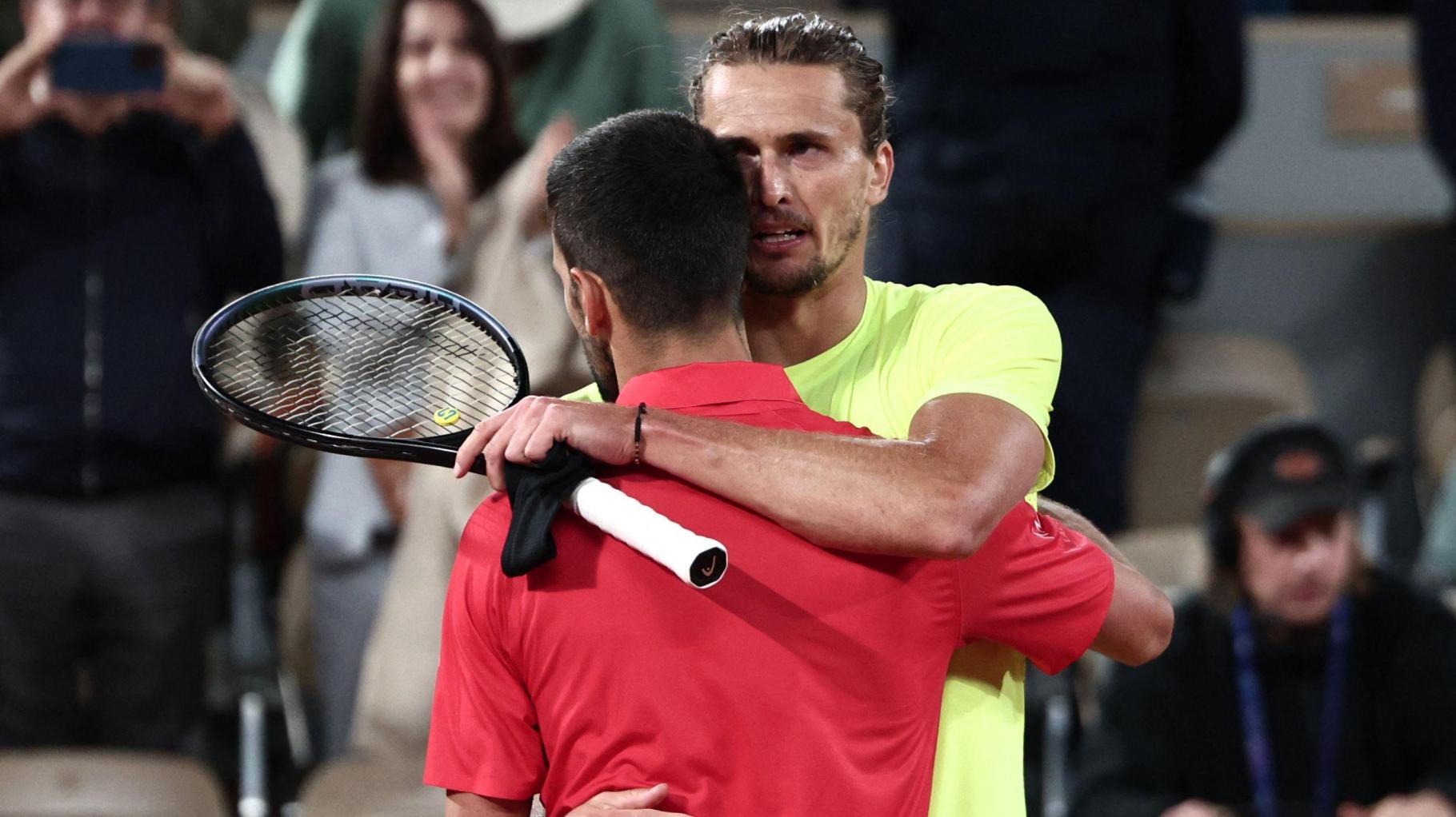 Zverev enttäuscht gegen Djokovic: Viertelfinal-Aus bei den French Open
