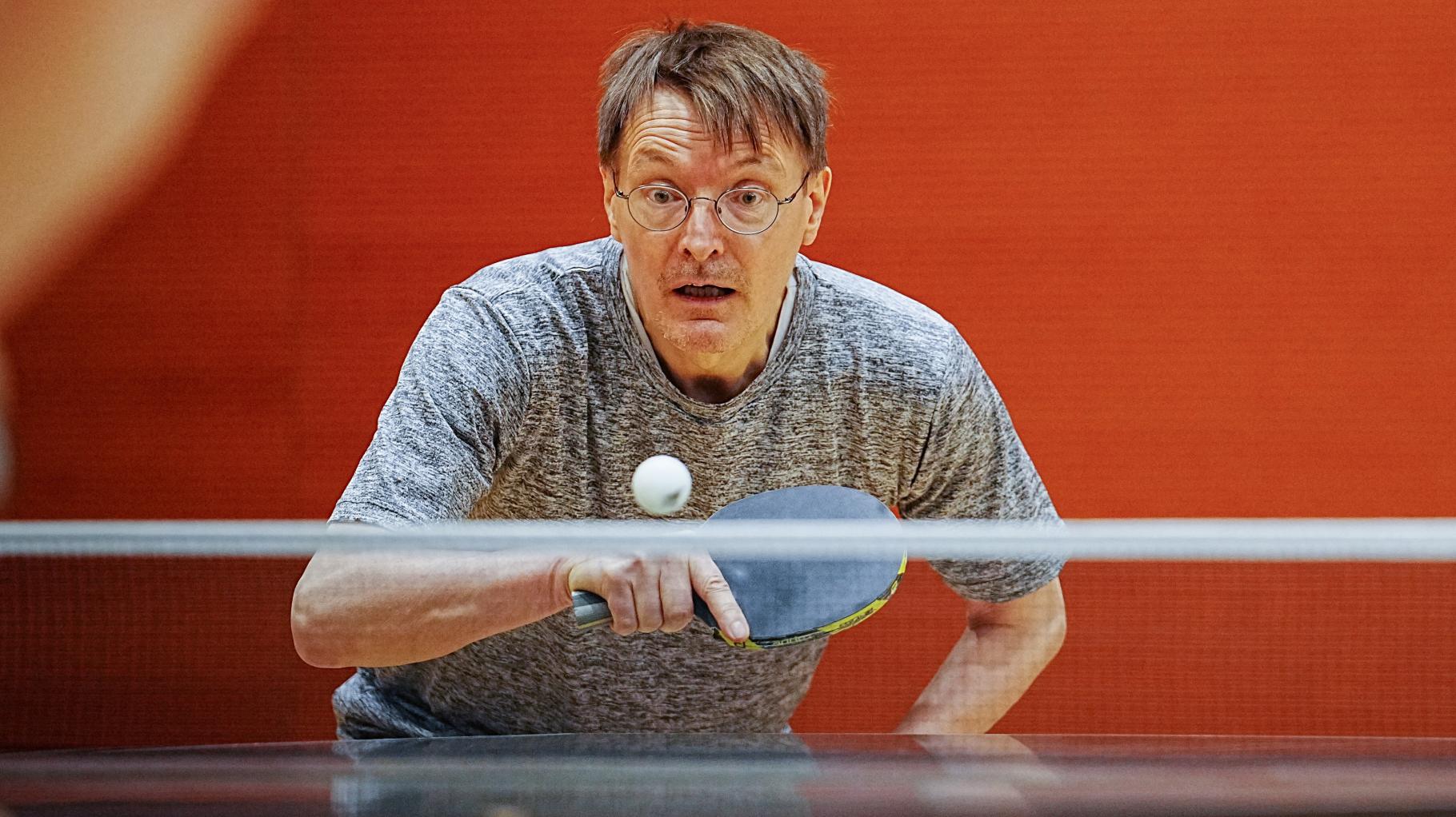 Karl Lauterbach bekommt Tischtennis-Privileg gestrichen – so reagiert der Ex-Minister