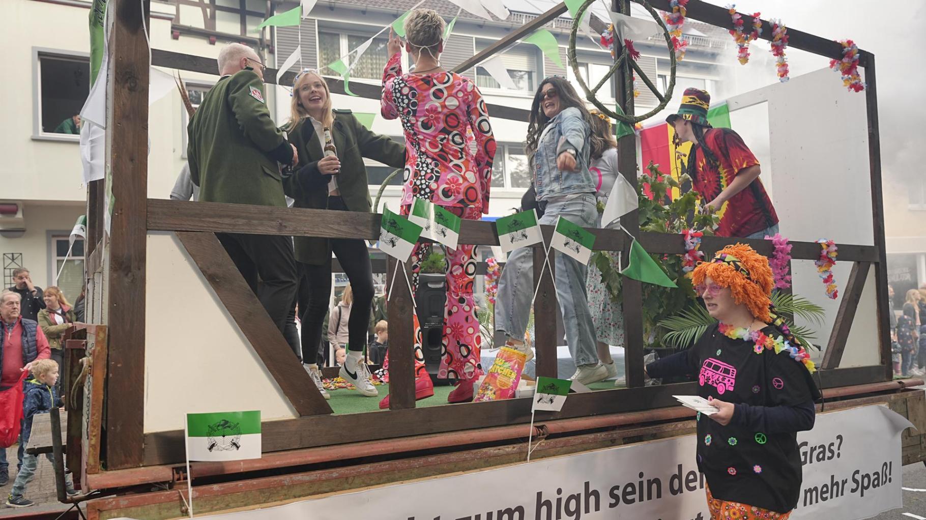 Schützenfest in Wellingholzhausen: noz.de zeigt traditionellen Ulkumzug im Livestream
