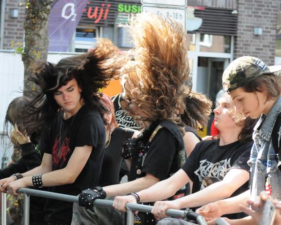 Metalfans Beim Ahrensburgerstadtfest 2025