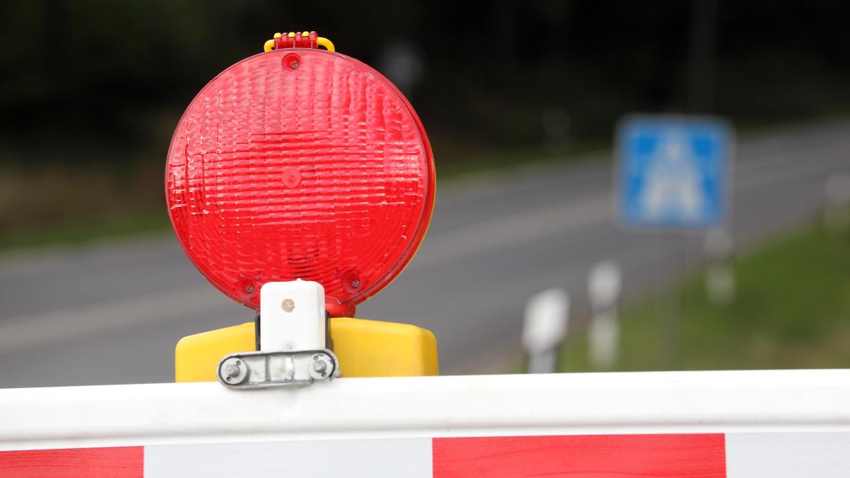 Die-A31-war-nach-einem-Lkw-Unfall-bei-Sch-ttorf-in-Fahrtrichtung-S-den-voll-gesperrt