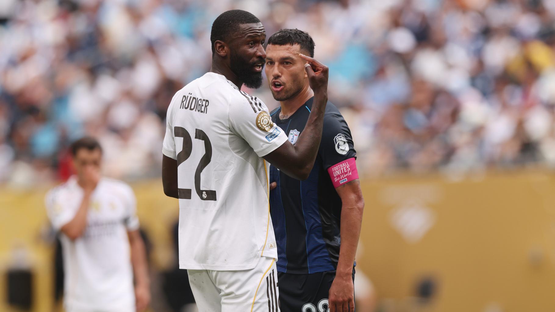 Nach Rassismus-Vorwurf bei Club-WM: FIFA ermittelt gegen Rüdiger-Gegenspieler