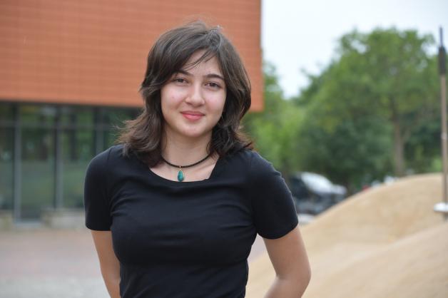 Melis Arslan (15) Bessucht am schulentrumrum sylt Die9. Klasse.