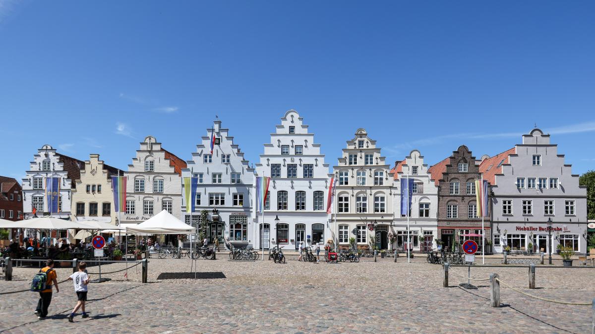 Friedrichstadt-f-r-Kinder-Senioren-und-Familien-im-Test-Insider-Tipps-und-Preise