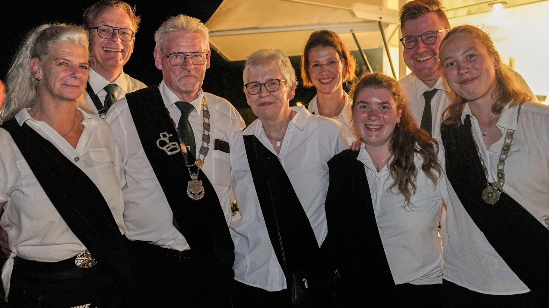 Holte feiert Schützenfest: Die besten Bilder von der Party am Samstagabend