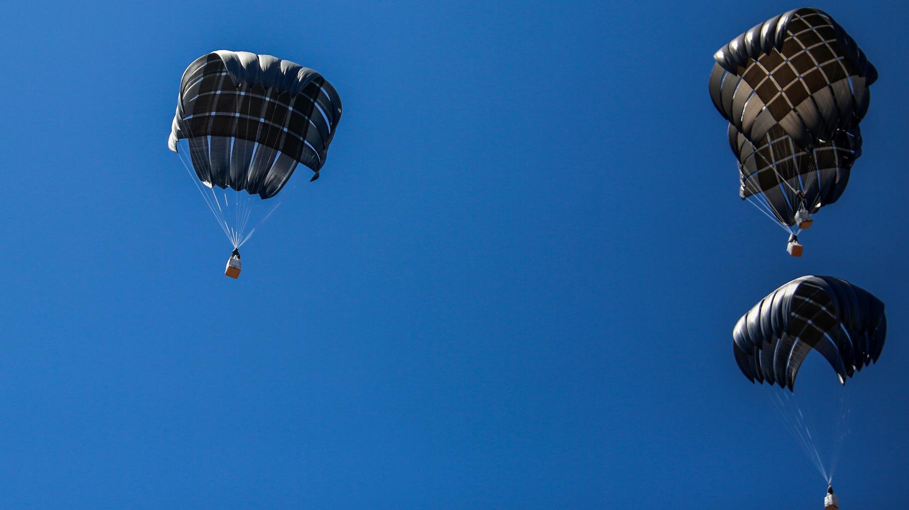 Hilfslieferungen an Gaza: Deutschland hat mit Luftbrücke begonnen