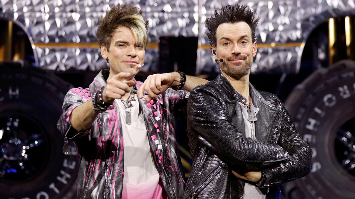 Die-Ehrlich-Brothers-abseits-der-B-hne-Privat-ist-Chris-auch-mal-ein-Spie-er-