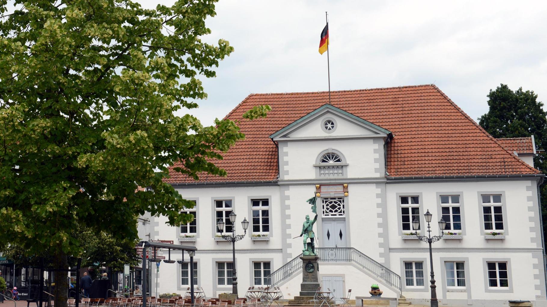 Unija in SPD v Nemčiji se soočata s spori glede socialne politike in prihajajočih volitev