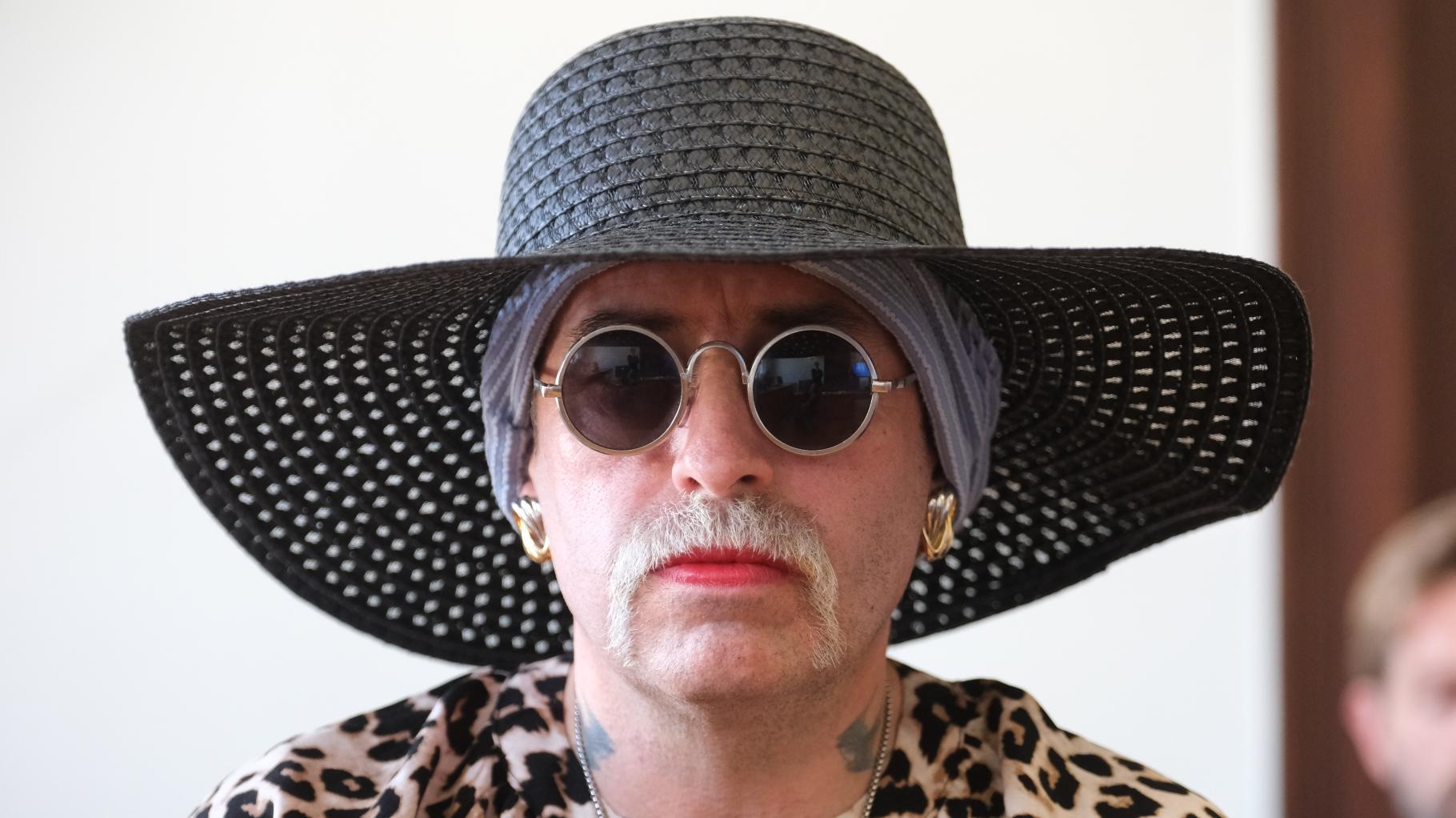 Nemški notranji minister Dobrindt želi zaostriti zakon o samoodločbi zaradi primera pravosodne ekstremistke Liebich