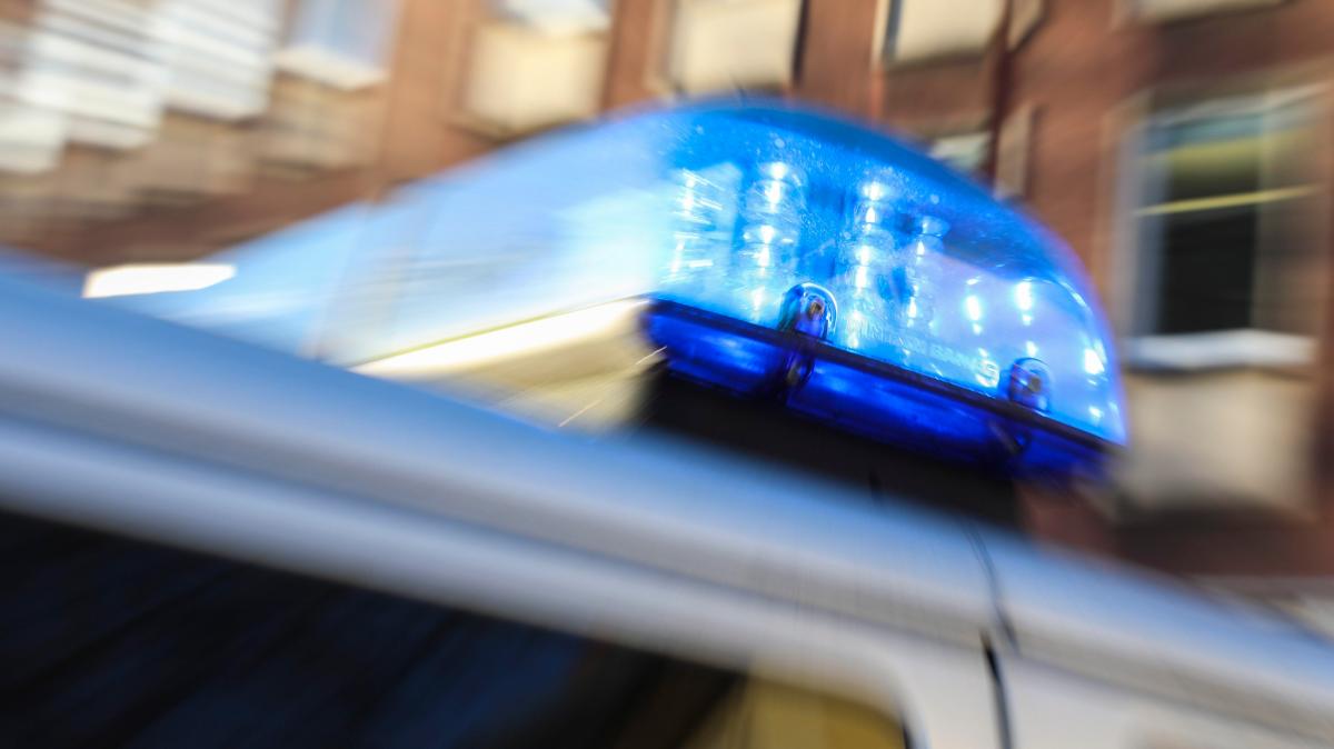 Randalierer-bei-t-Polizisten-an-einer-Tankstelle-an-der-Hansastra-e-in-Osnabr-ck