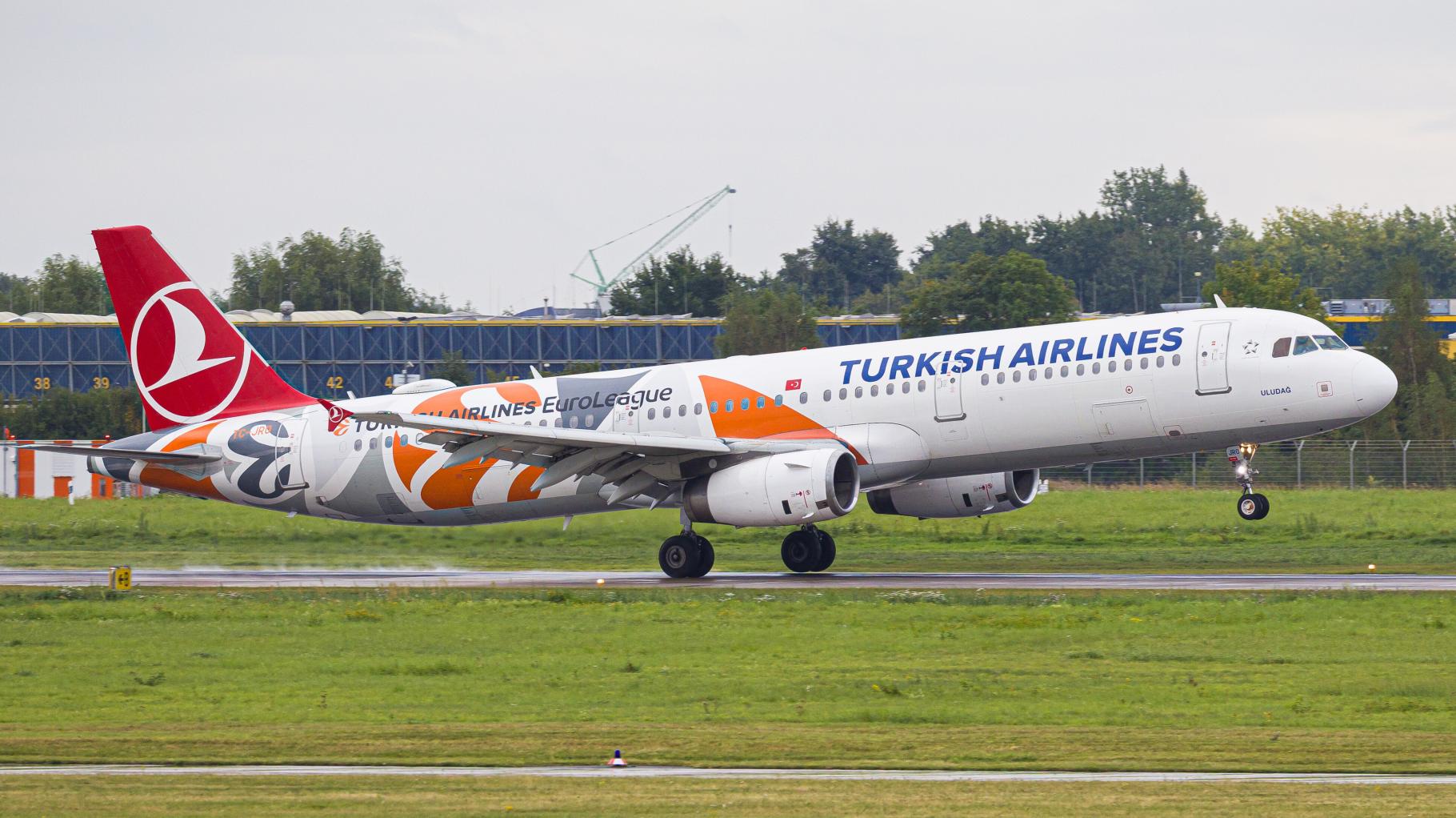 Flug mit Afghanen in Hannover gelandet – trotz gestopptem Aufnahmeprogramm