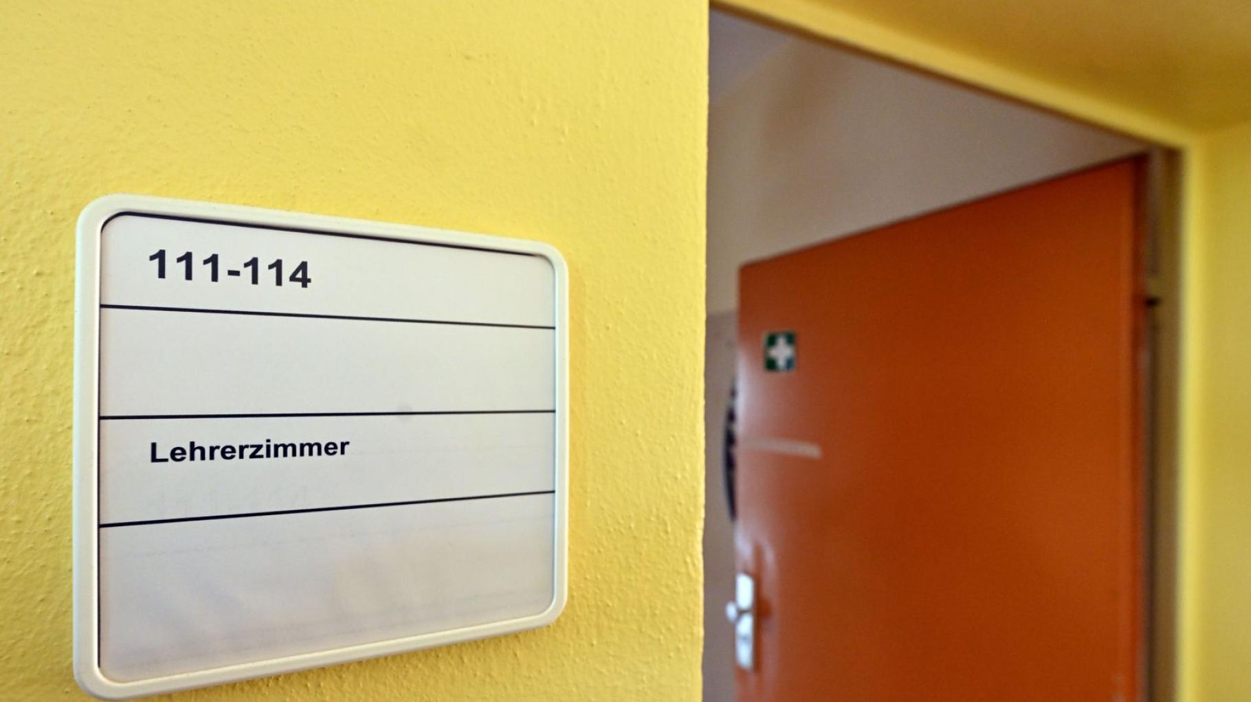 Seit 15 Jahren nicht im Dienst: Was der dauerkranken Lehrerin jetzt droht