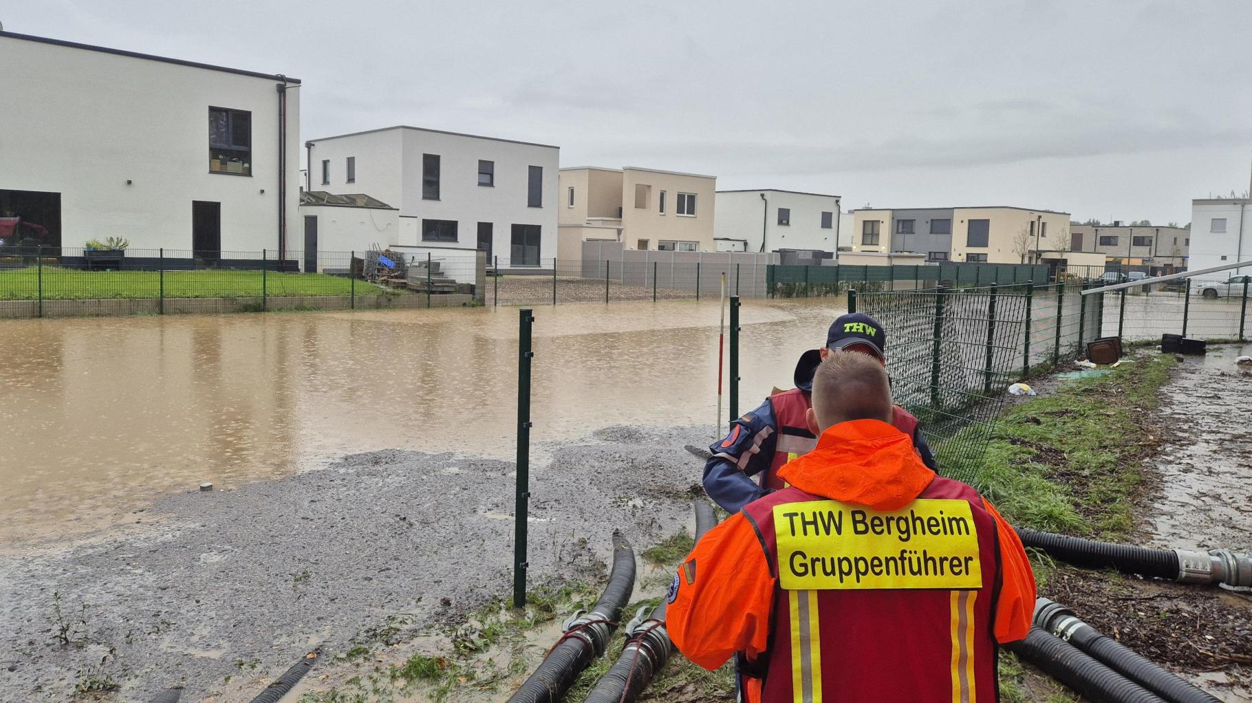 Starkregen setzt Westen Deutschlands unter Wasser – Unwetter trifft auch das Ahrtal