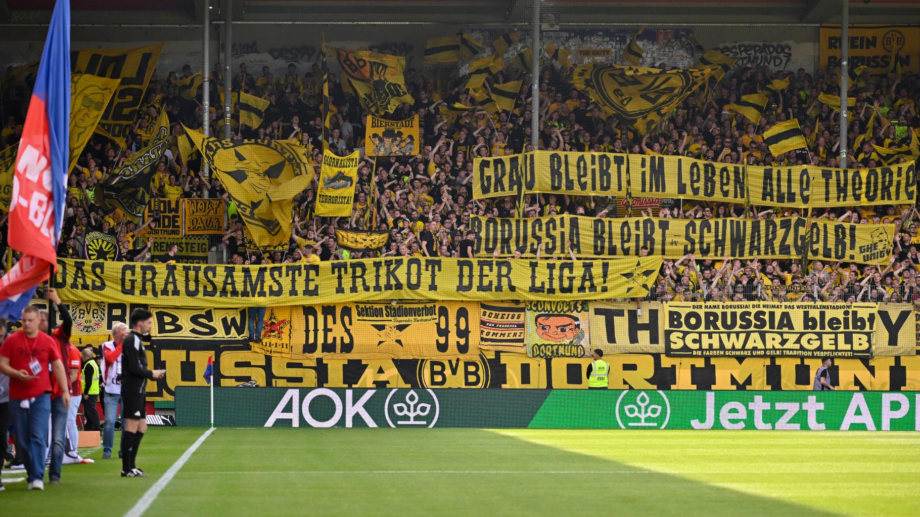 „Grausamste Trikot der Liga“: So zerreißen die BVB-Fans das neue Auswärtstrikot