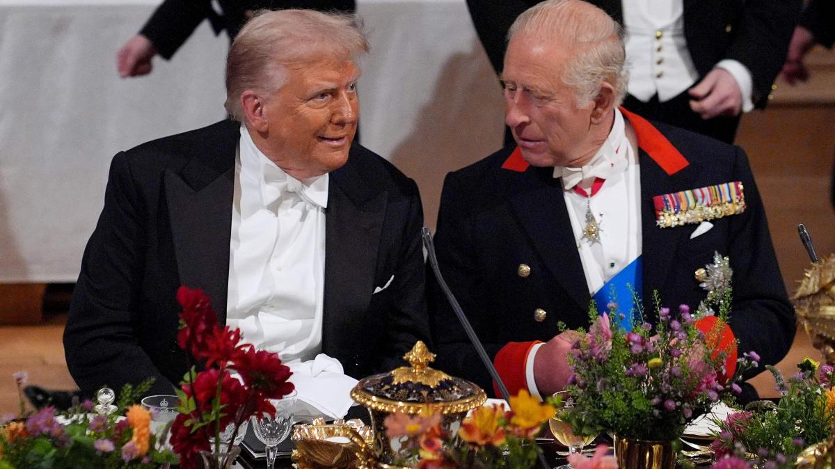 Viel-Prunk-und-gro-er-Protest-Donald-Trumps-Besuch-bei-K-nig-Charles-in-Bildern