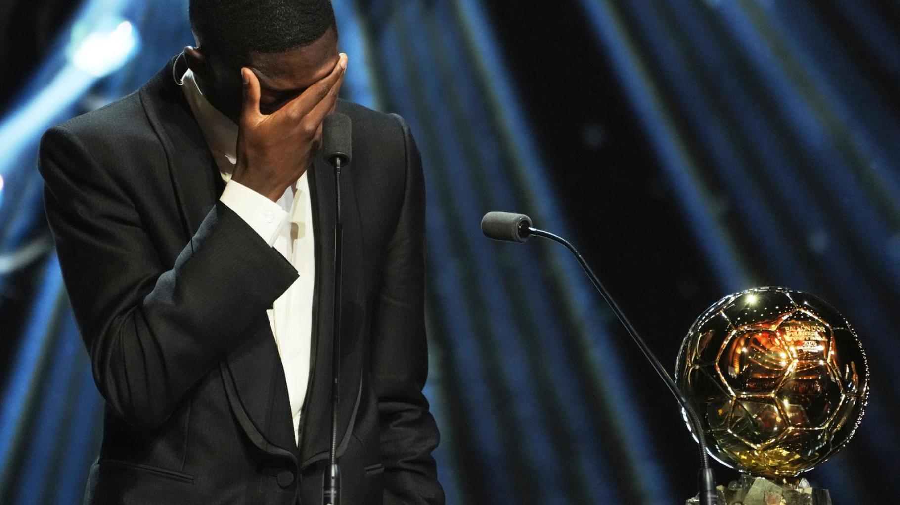 Tränen bei Dembélé: So emotional zeigt er sich nach dem Gewinn des Ballon d'Or