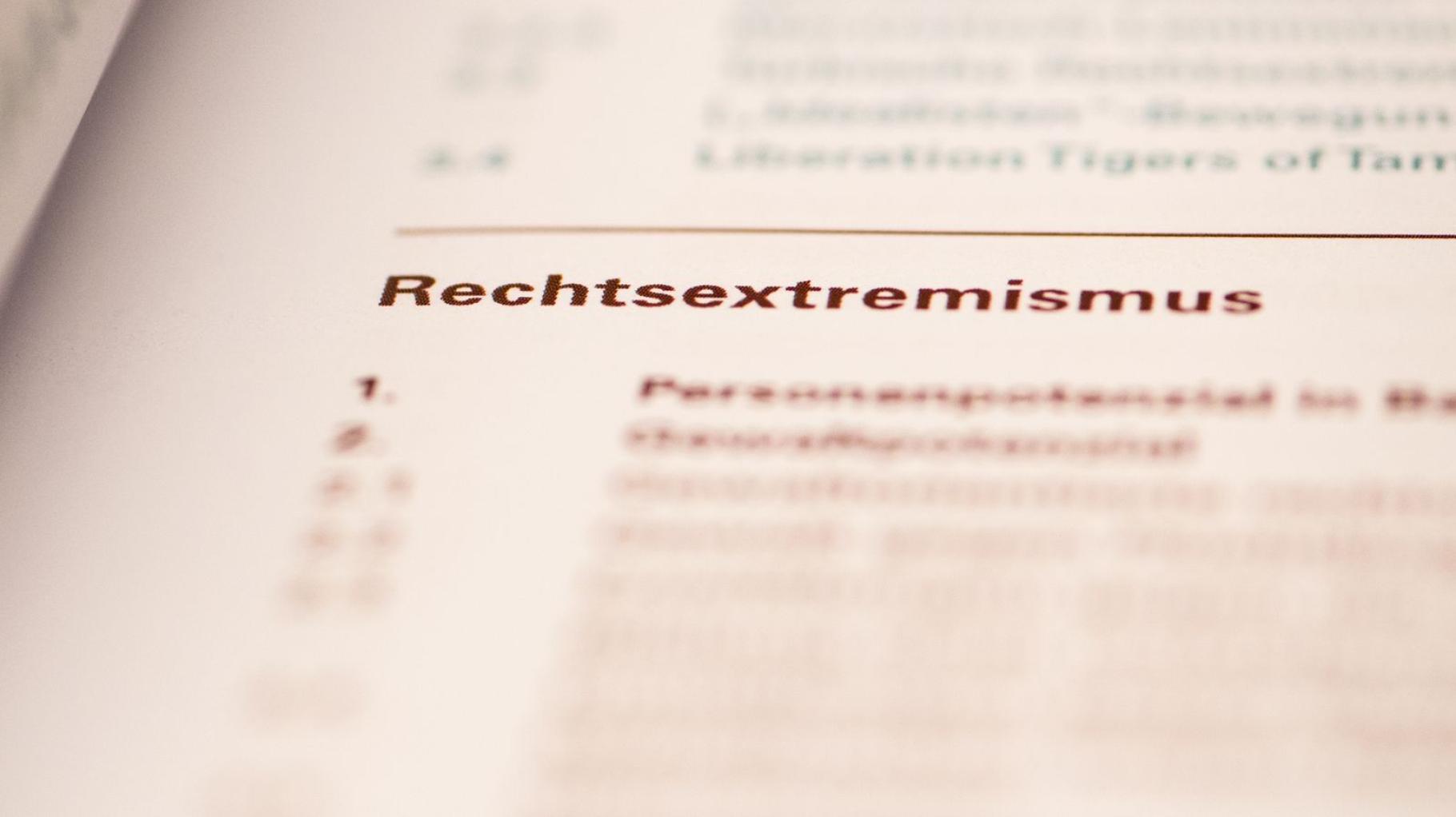 Waffenbesitz? Razzia bei mutmaßlichen Rechtsextremen in Ostwestfalen