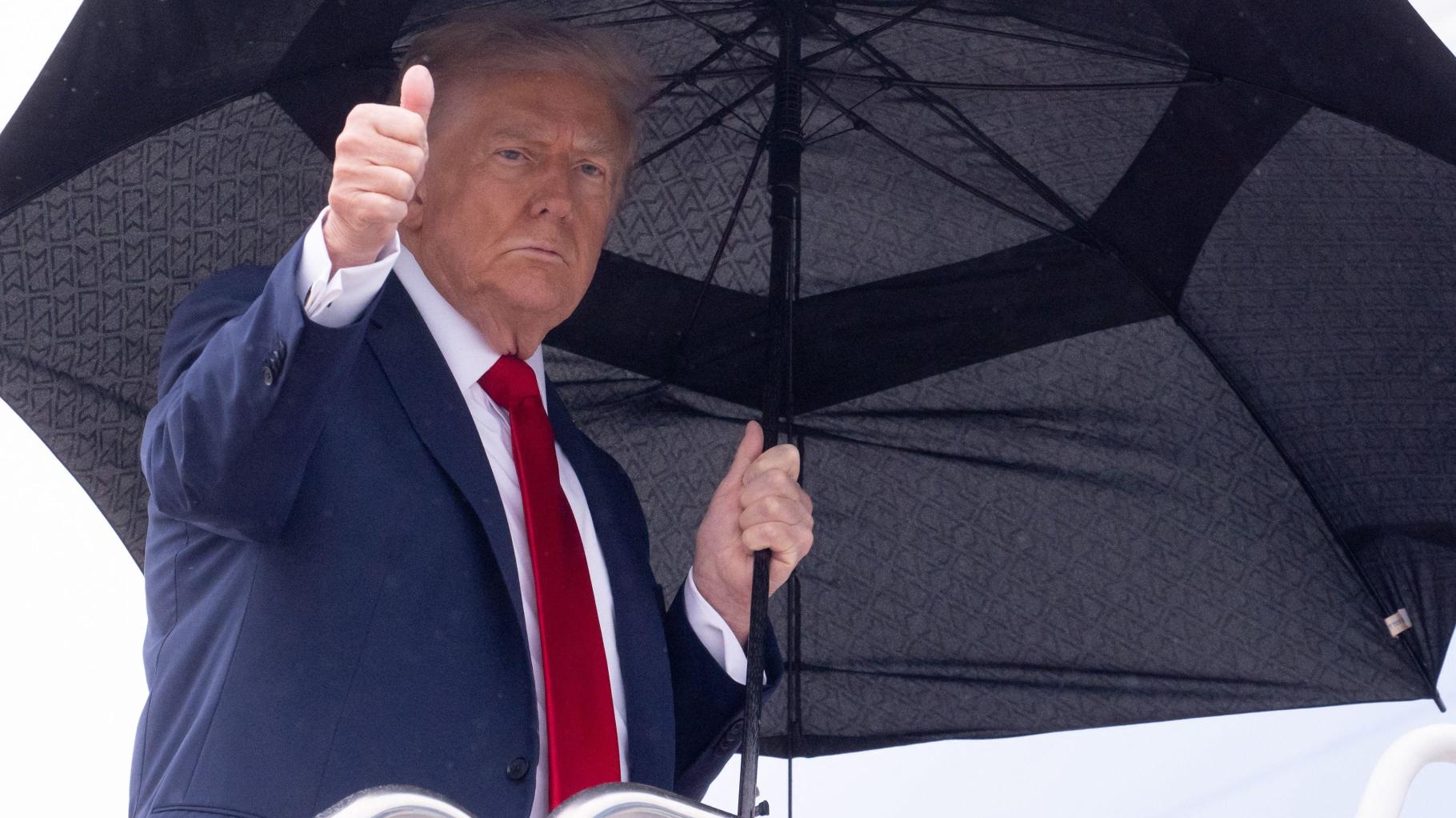 Donald Trump zeigt sich auf dem Weg nach Israel überzeugt: „Der Krieg ist vorbei“