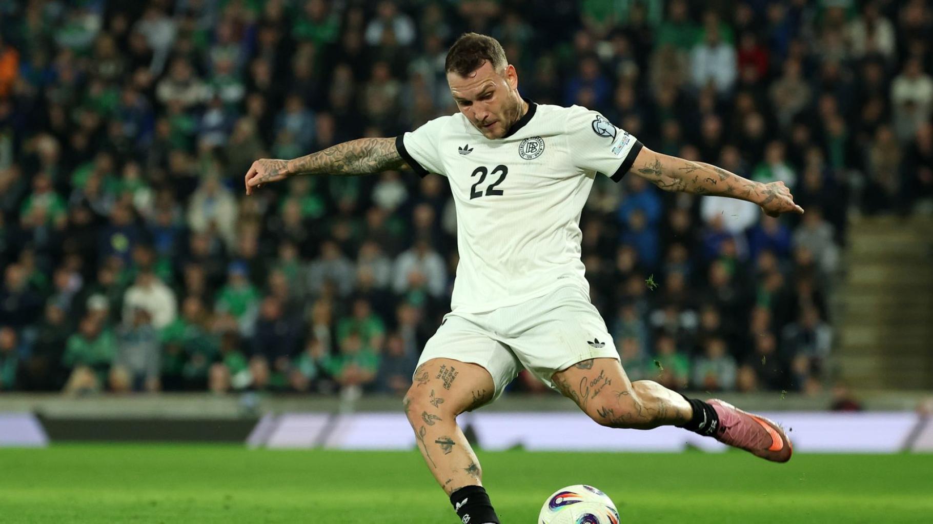 Nemški nogometni reprezentant David Raum objavil sovražna sporočila