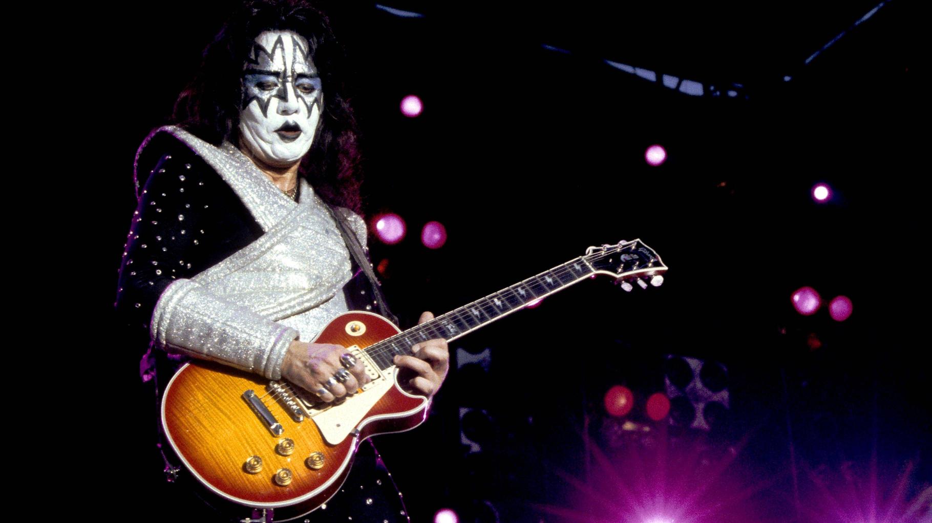 Mitbegründer von Kiss: Gitarrist Ace Frehley ist gestorben