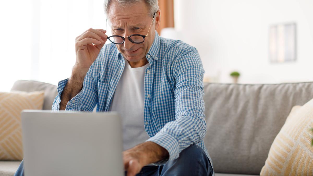 Vom-Fortschritt-berholt-Wenn-Digitalisierung-zum-Nachteil-f-r-Senioren-wird