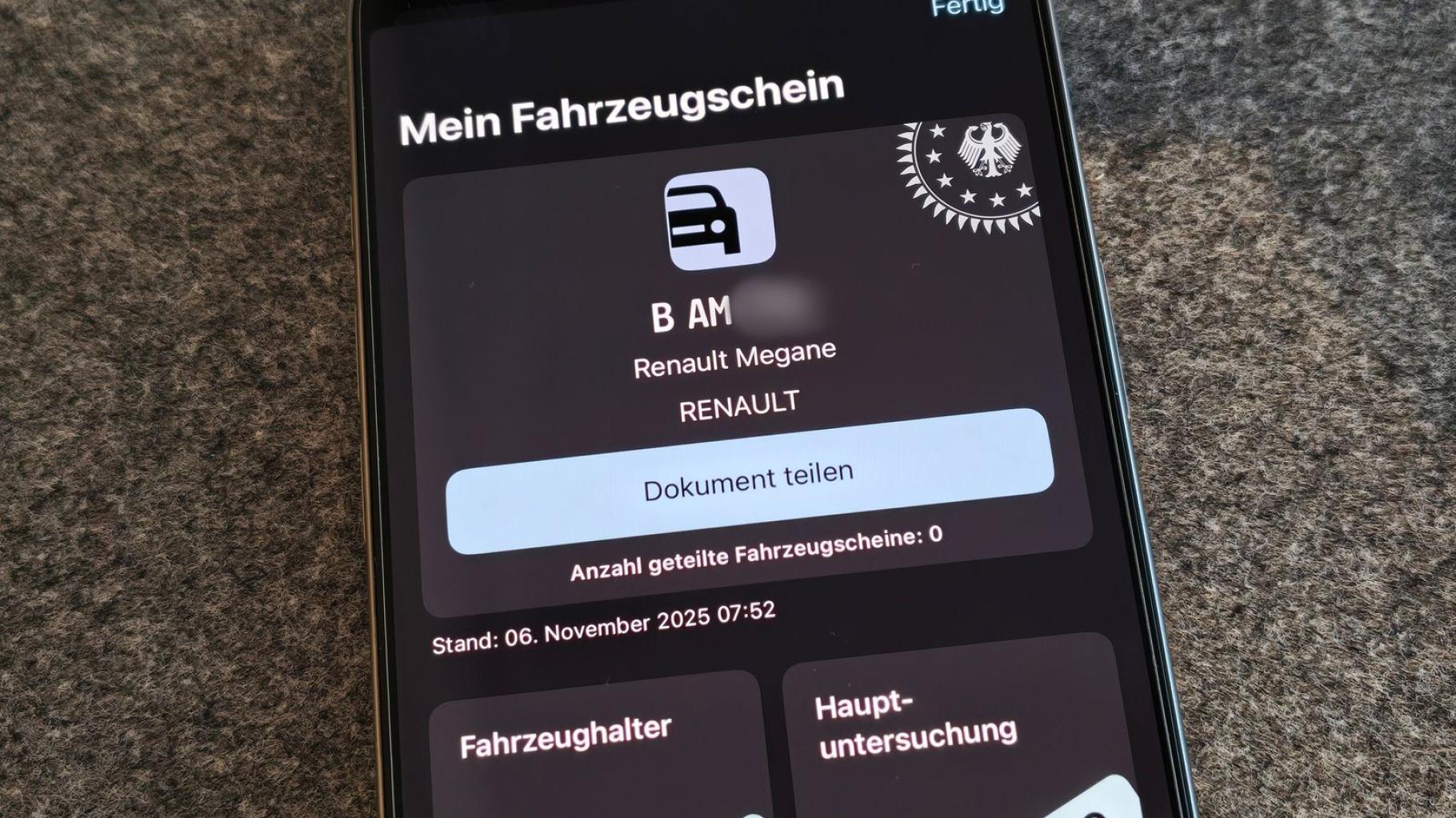 So holen Sie sich Ihren digitalen Fahrzeugschein aufs Handy