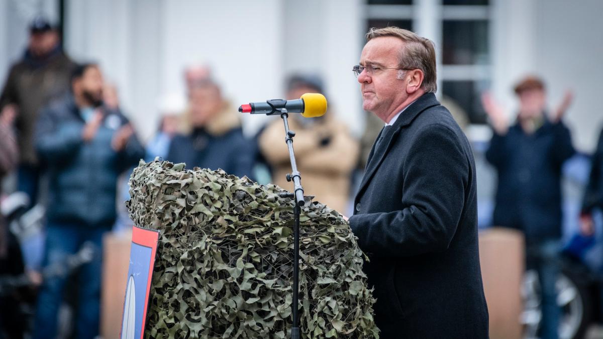 Military Service: Pistorius Insists on General Conscription