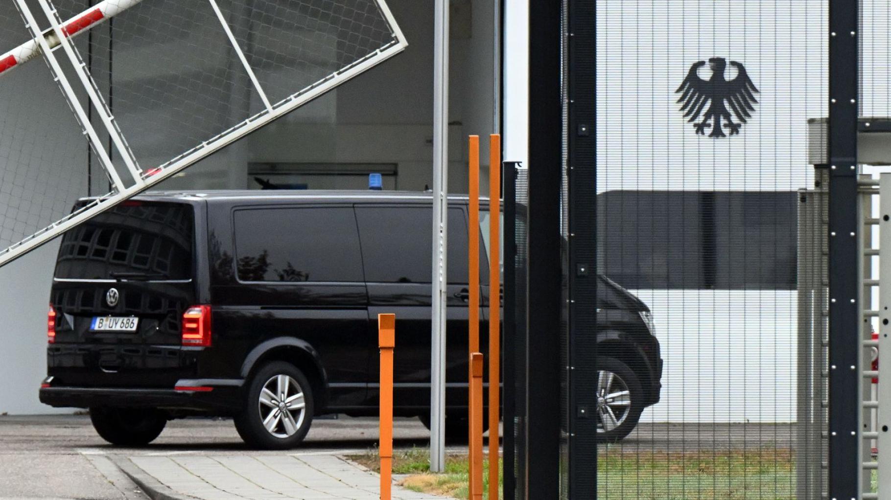 V Nemčiji aretirali še enega osumljenca za dobavo orožja Hamasu