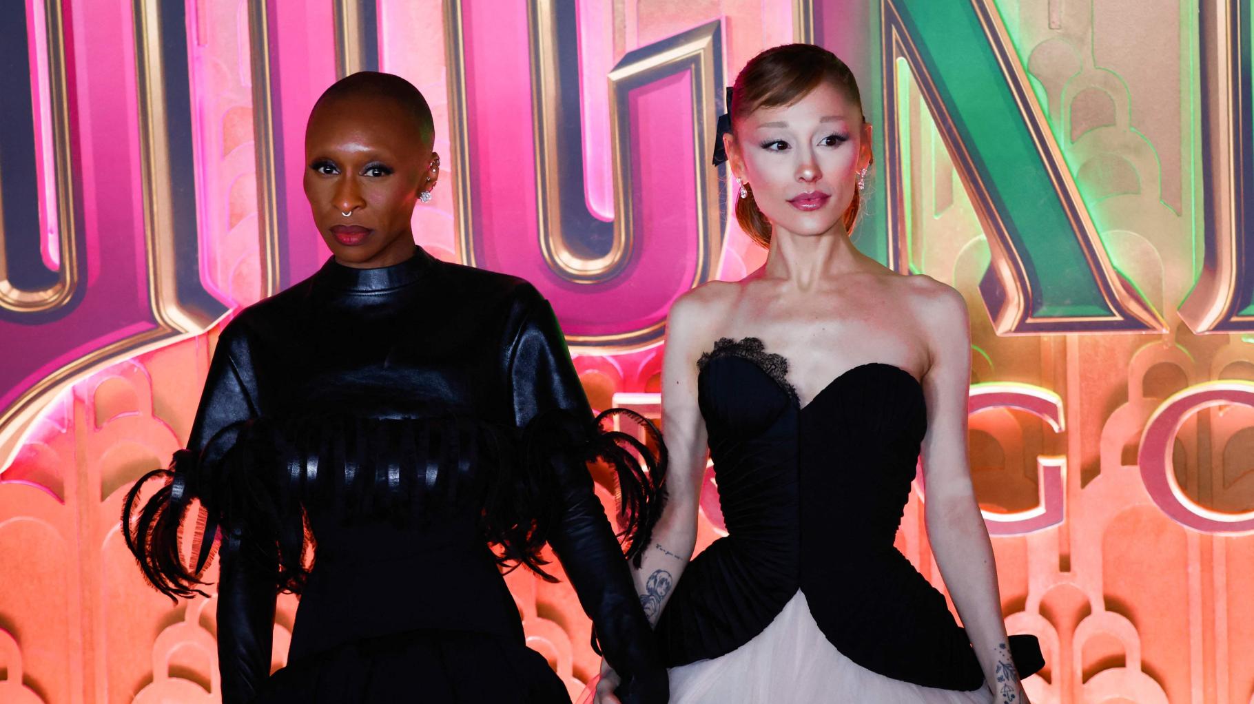 Vplivnež, ki je prijel Ariano Grande na premieri filma, obsojen na devet dni zapora v Singapurju