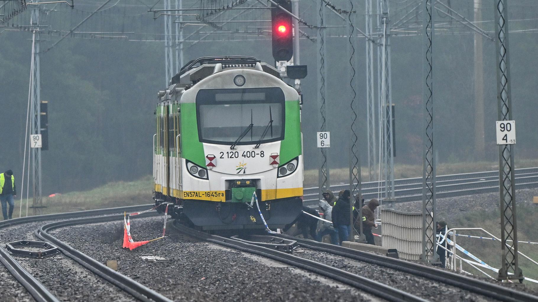 Polen: Zwei Ukrainer mit russischer Verbindung nach Bahnstrecken-Anschlag im Visier