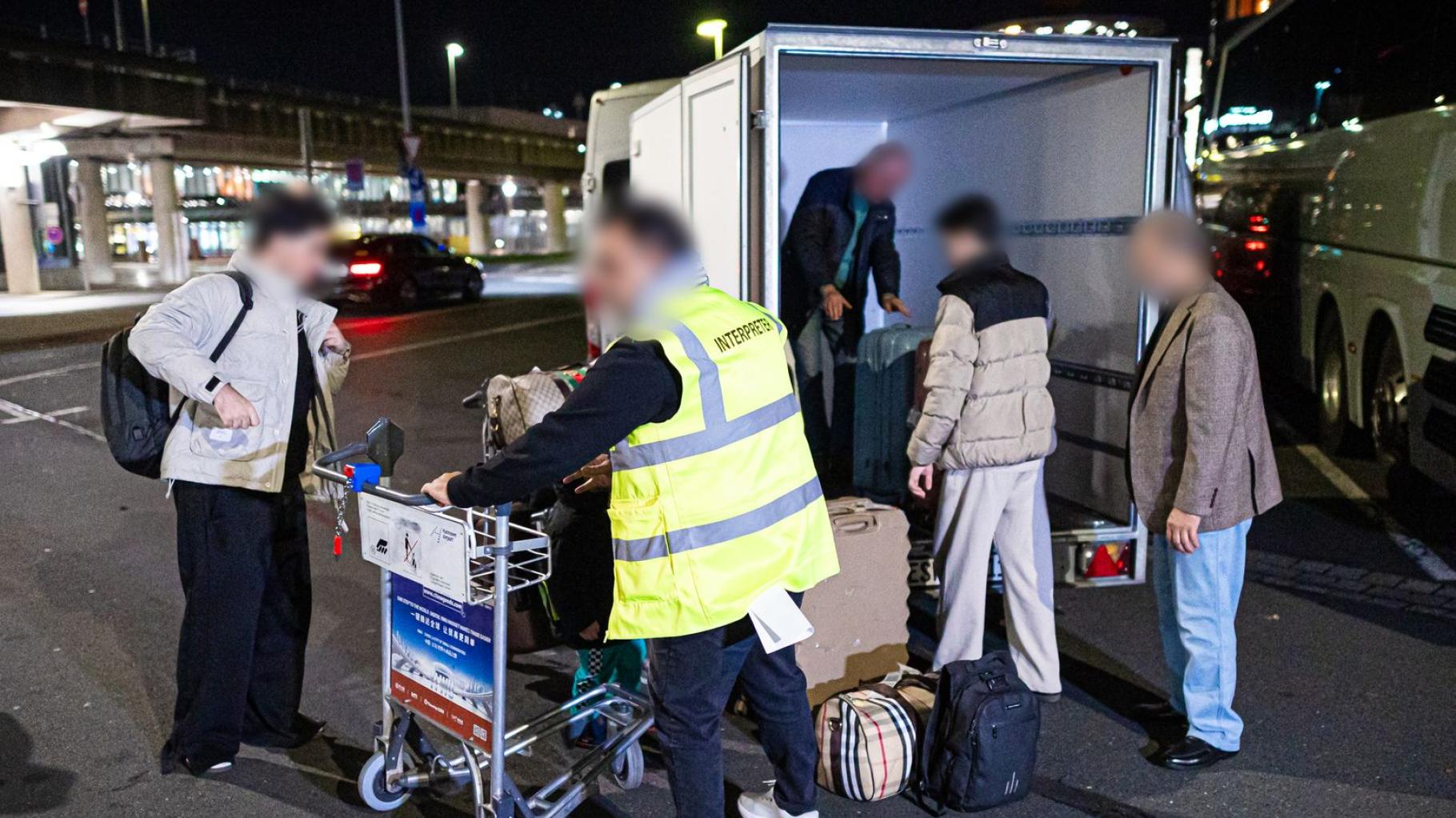 Über 600 Personen angeschrieben: Nur 62 Afghanen nehmen Geld für Einreise-Verzicht an