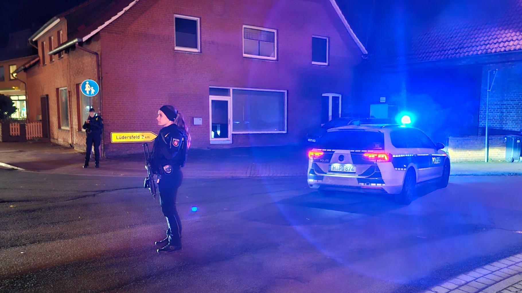 Specialna enota prijela osumljenca za streljanje v Lindhorstu