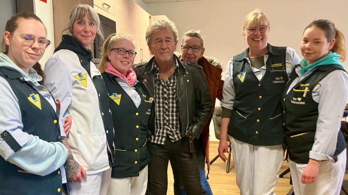 Fans von Peter Maffay genießen Nähe zu ihrem Star in Delmenhorst