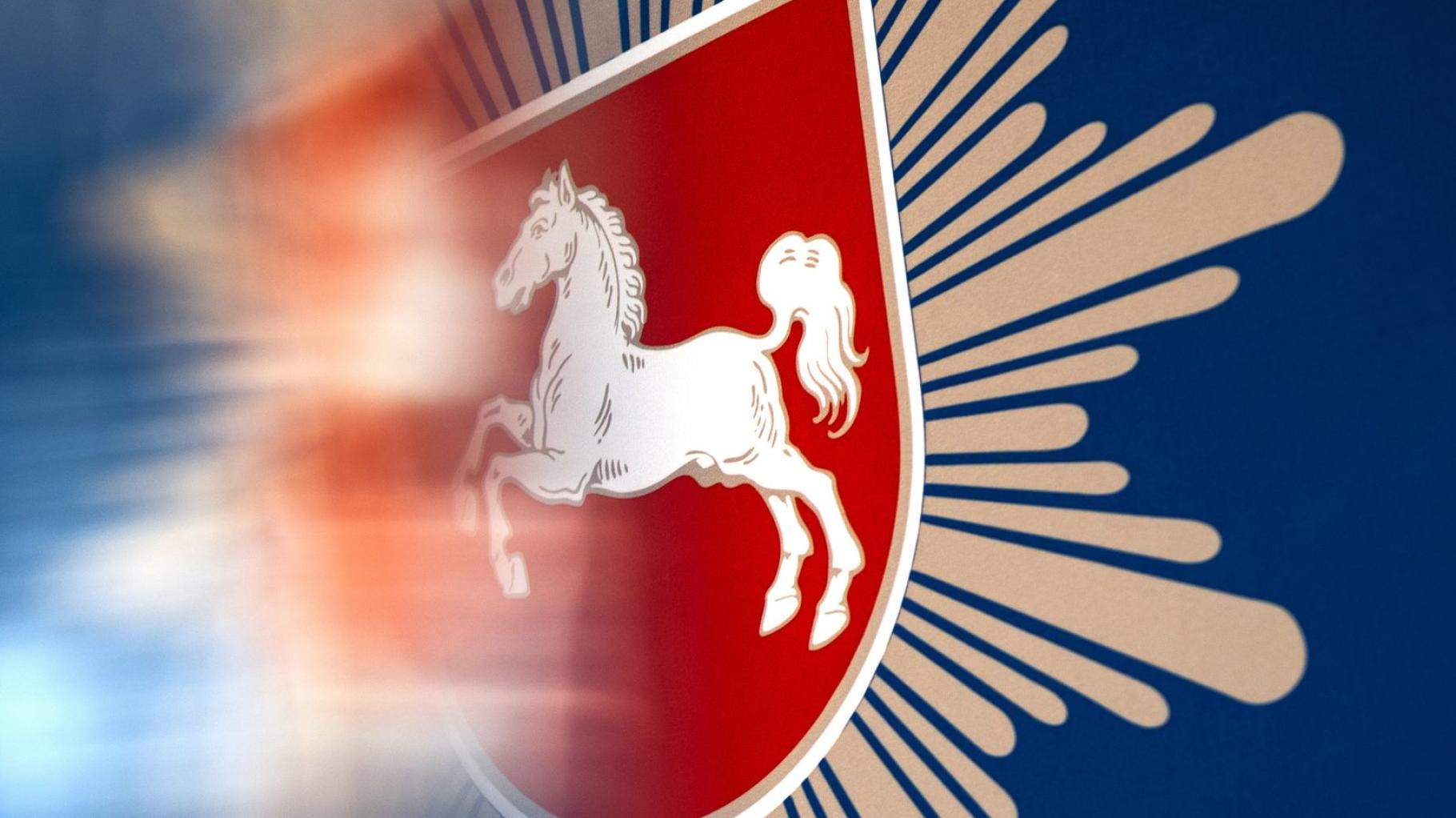 Zaradi rasizma in relativizacije nacizma v spletnih klepetalnicah odpuščenih šest policistov v Spodnji Saški