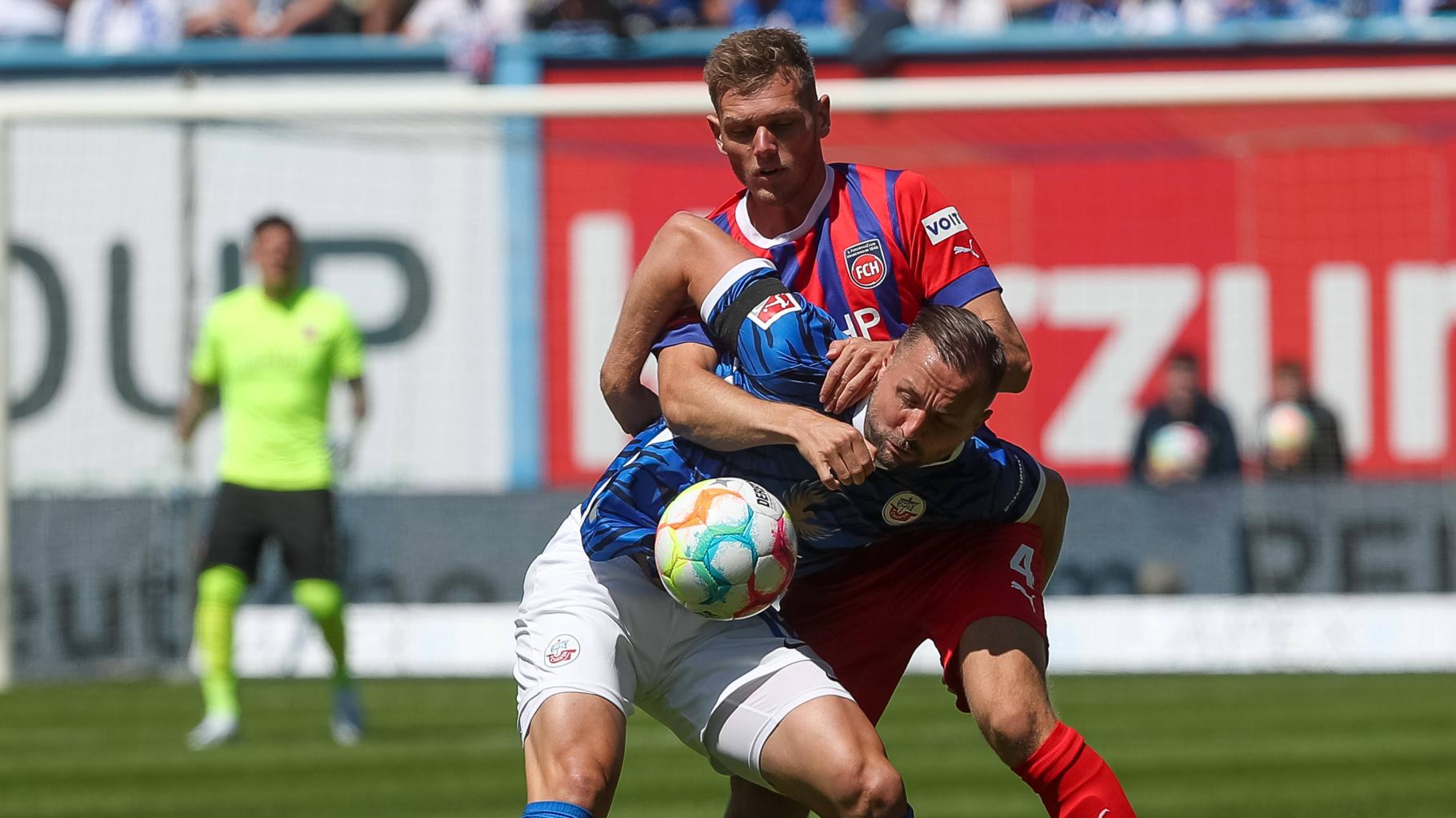 Kein Platz für zwei FCHs: Hansa Rostock und der 1.FC Heidenheim rangeln um Kürzel