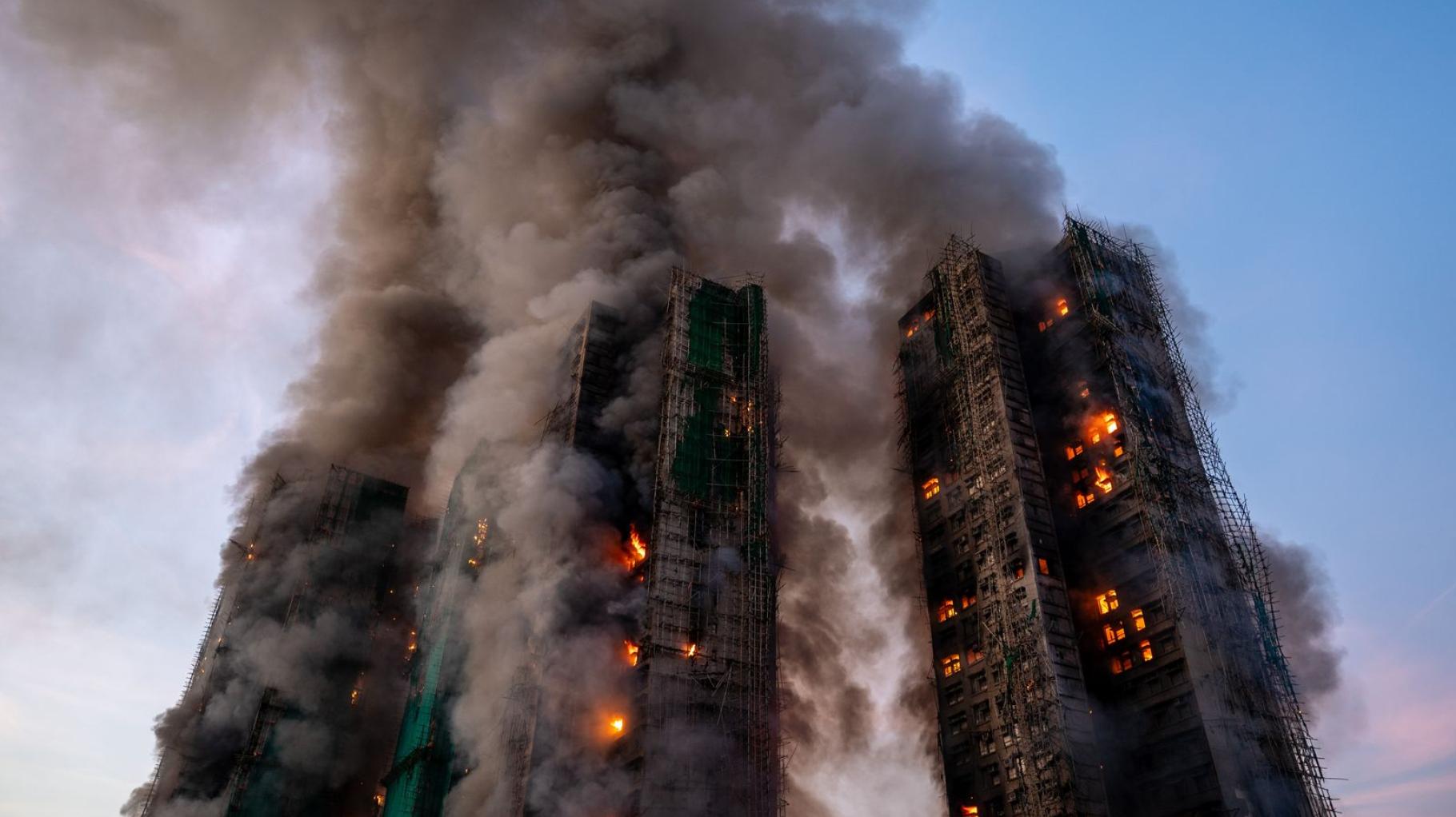 Mindestens 36 Tote bei Großbrand in Hongkonger Hochhäusern: Noch 279 Menschen vermisst