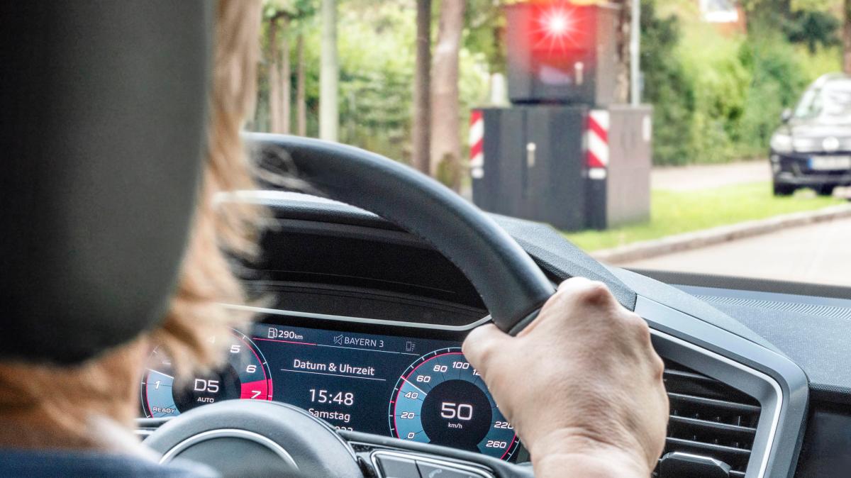 Vorsicht-Tempokontrolle-Hier-stehen-die-Blitzer-bis-zum-7-Dezember-im-Landkreis-Osnabr-ck