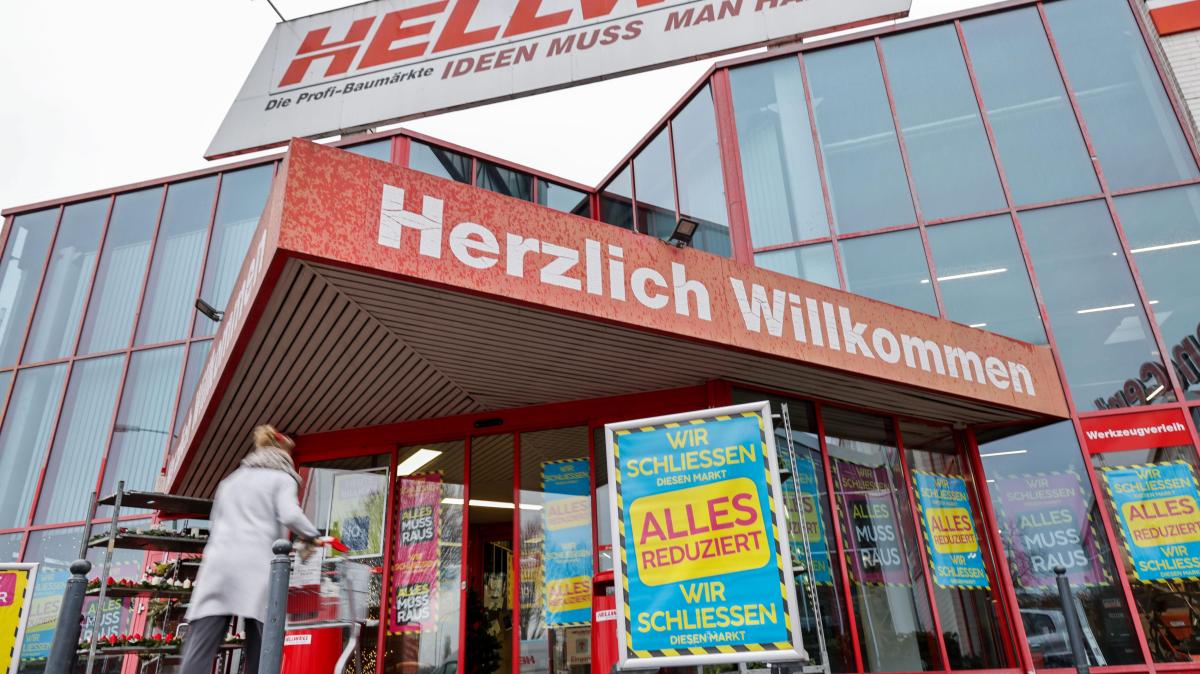 Hellweg apparently closing hardware store in Osnabrück