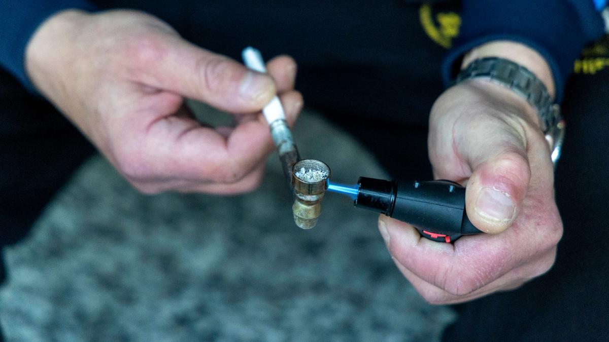 ibear vapes erfahrungen SH plant Drug-Checking: Pilotprojekt soll Leben retten