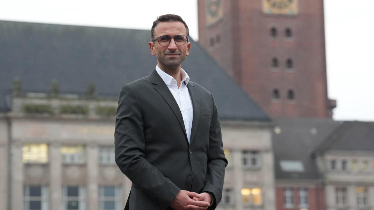 Vorwürfe gegen Kieler OB Samet Yilmaz wegen Geheimdienstabfrage
