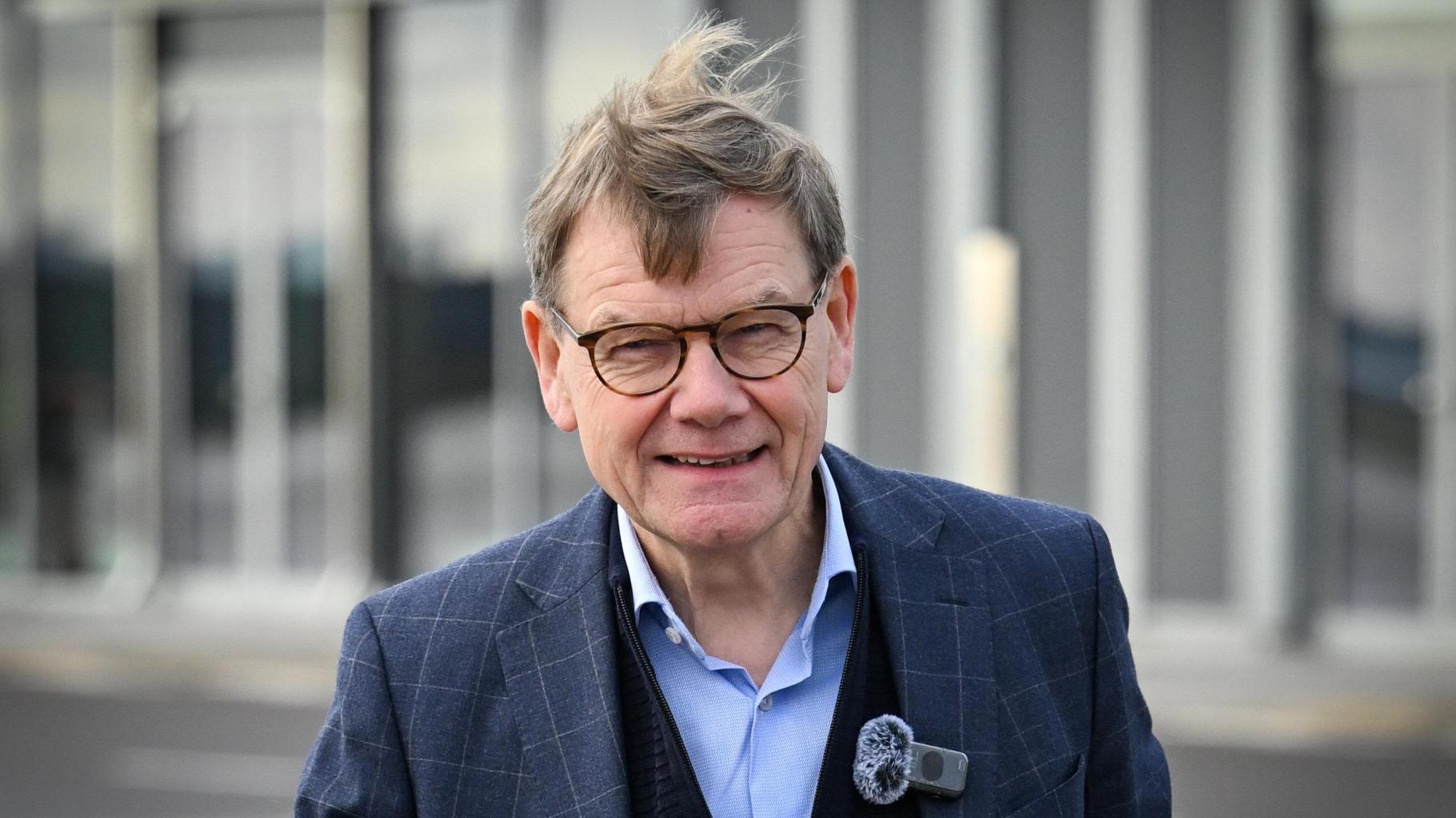 Warum Wadephul sein Porträt bald in allen Auslandsvertretungen aufhängen lassen will