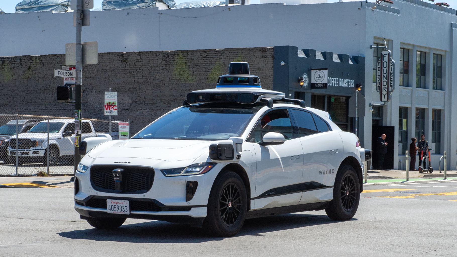 Skurrile Geburt: Baby kommt in Waymo-Robotaxi auf die Welt