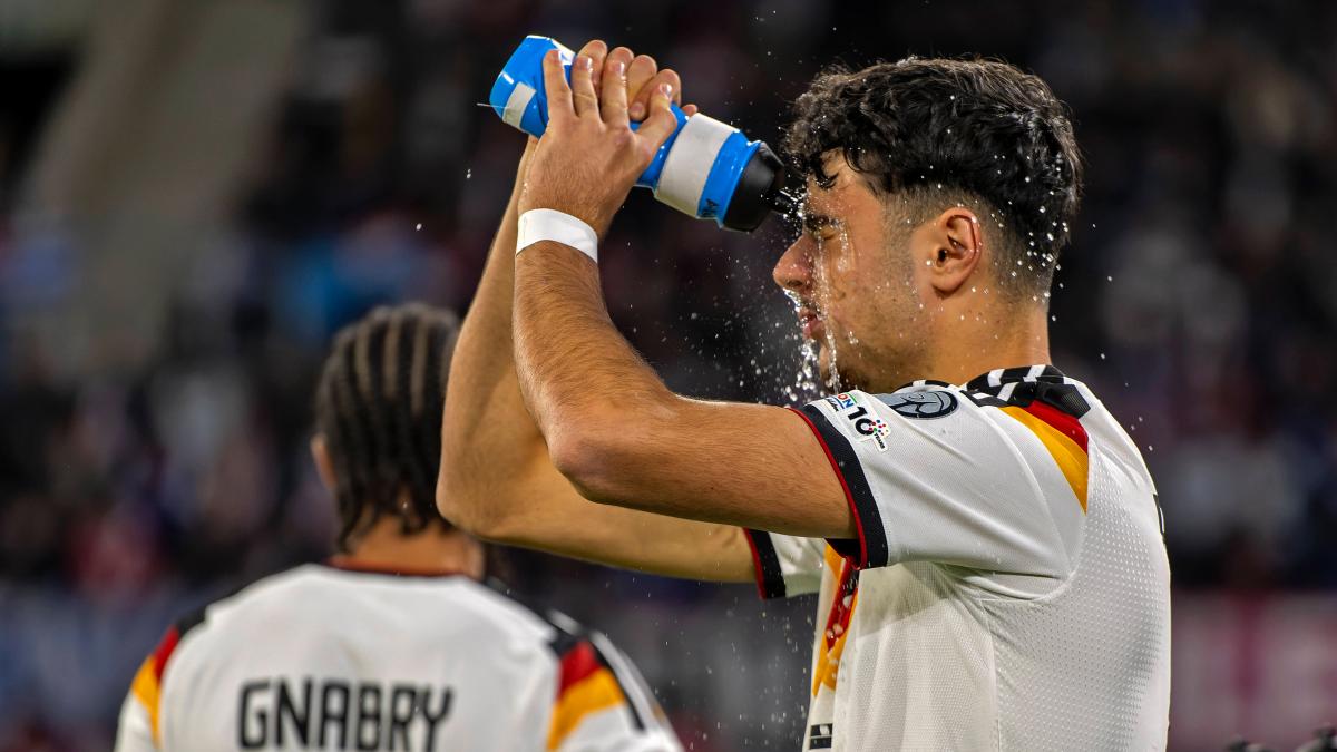 Verpflichtende-Trinkpausen-bei-der-WM-2026-Die-n-chste-Goldgrube-f-r-die-FIFA-