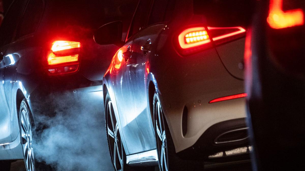 Entscheidung-gefallen-EU-wird-Verbrenner-Aus-zur-cknehmen