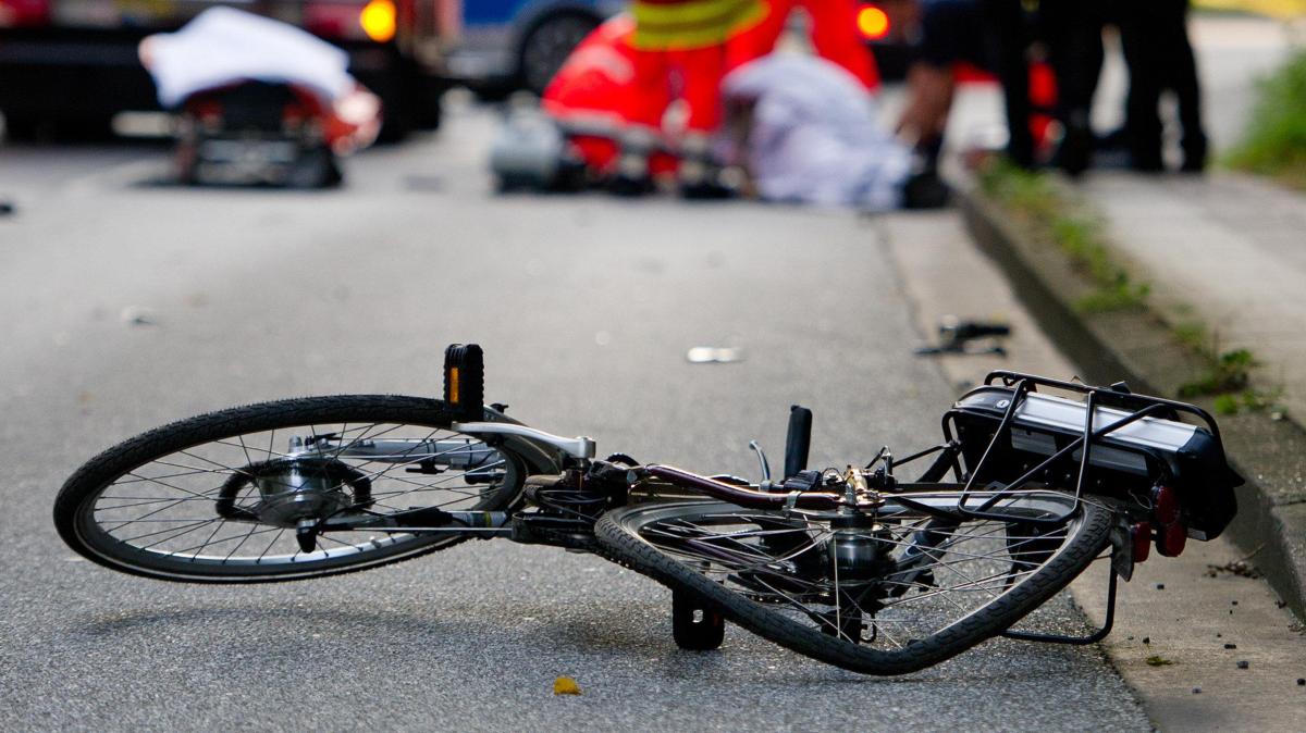 Radfahrer-bei-Unfall-in-Dissen-schwer-verletzt