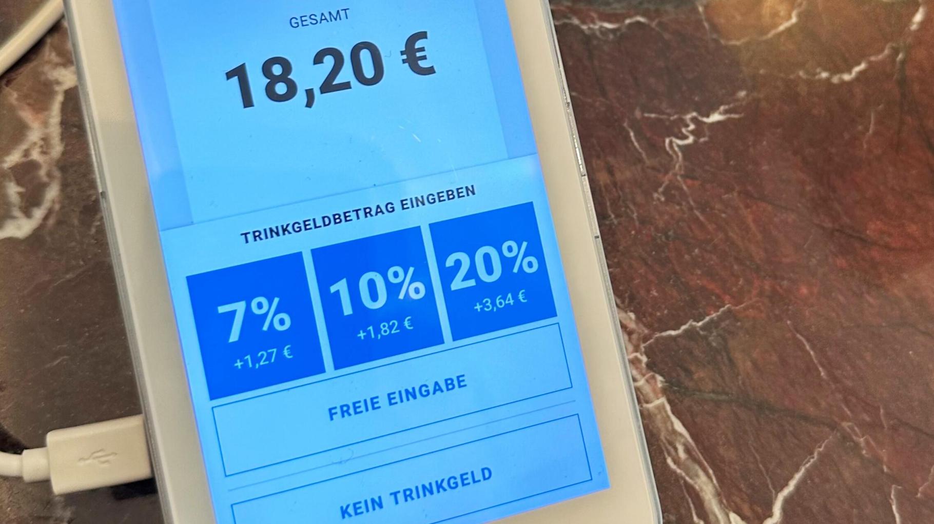 Trinkgeld-Vorschläge bei Kartenzahlung sind unbeliebt – und doppelt unfair