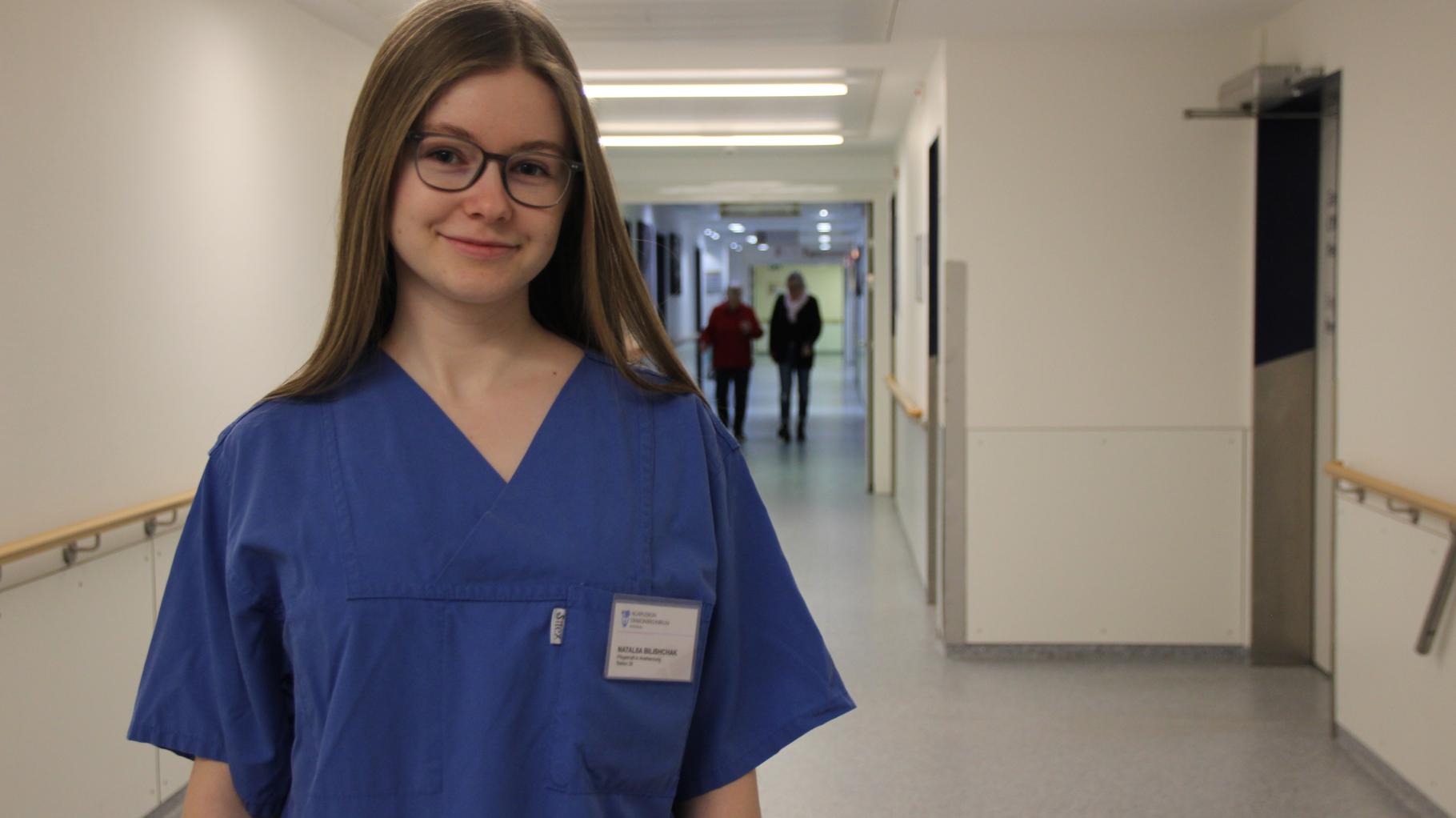 Ein Armbruch veränderte alles: Wie eine Ukrainerin trotz Hürden ihren Traumjob fand