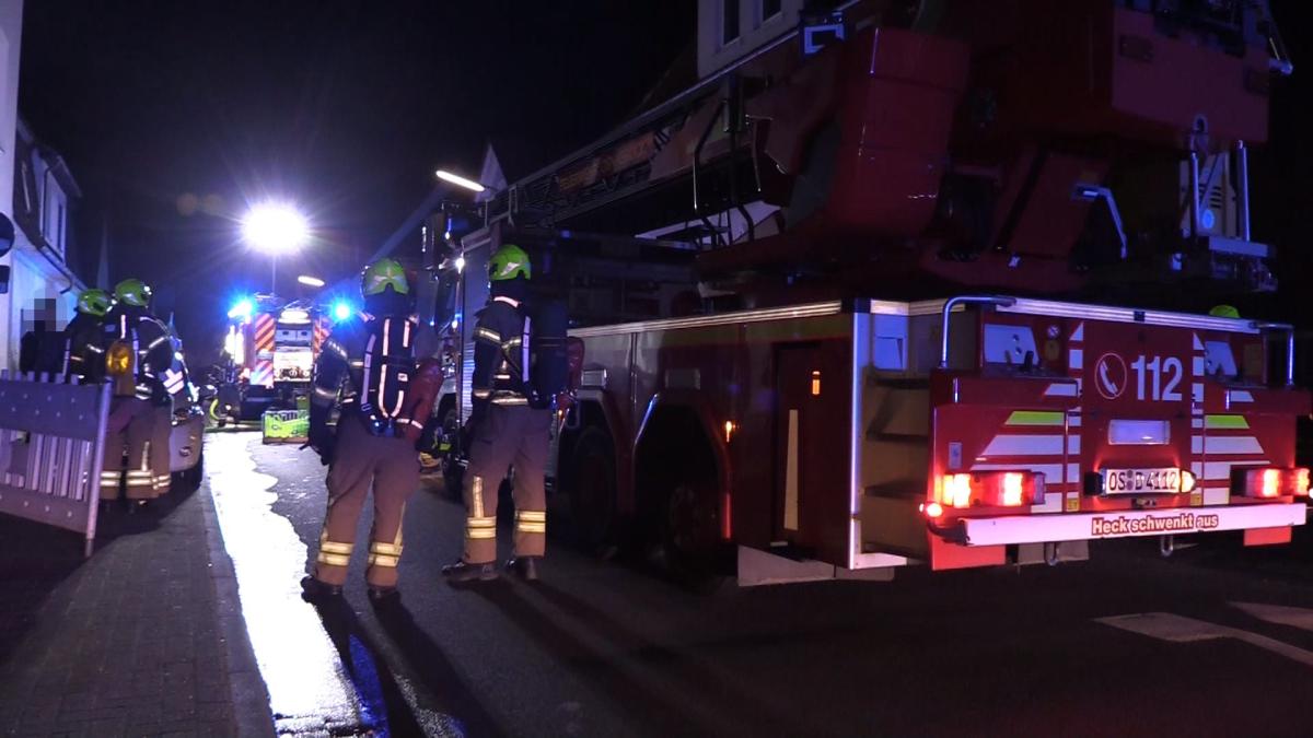In-der-Nacht-zur-Heiligabend-Feuerwehr-l-scht-Kellerbrand-in-der-Osnabr-cker-Kornstra-e