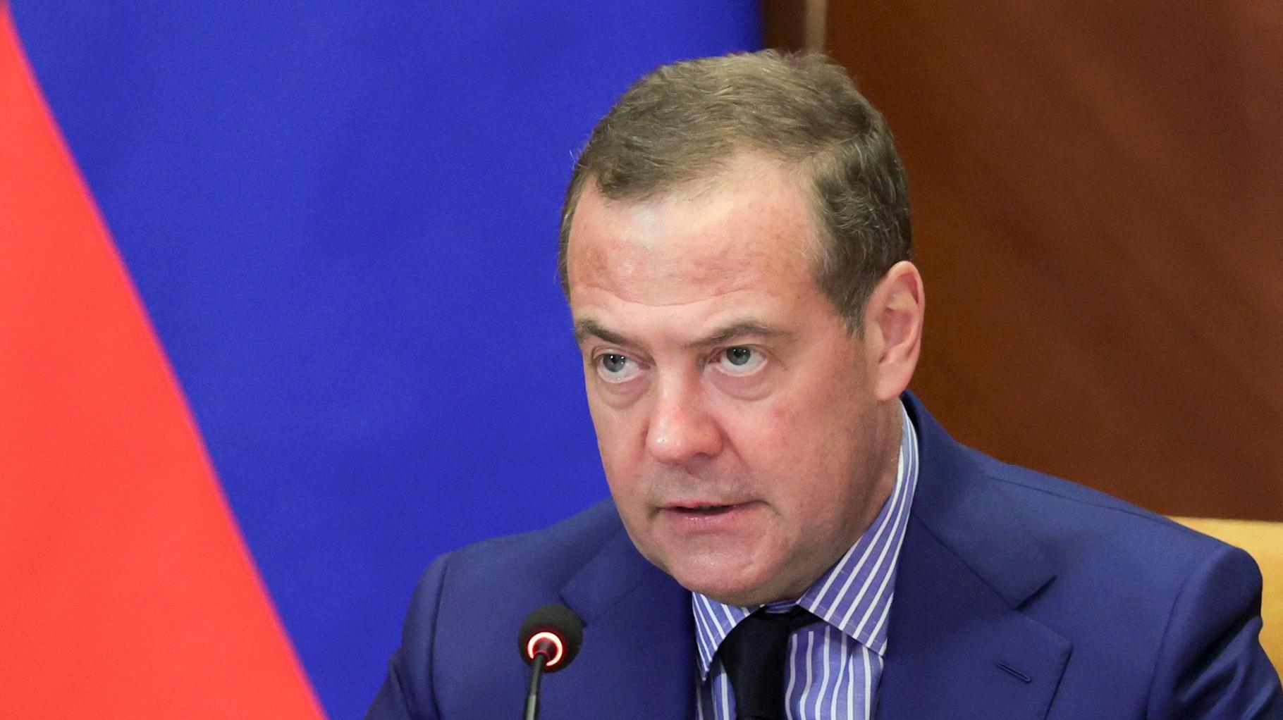 Medwedew droht Selenskyj mit Tod – und will seine Leiche ausstellen lassen